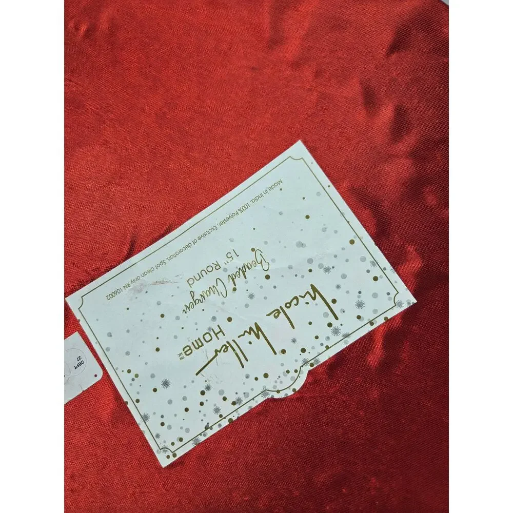 2 Nicole Miller Home Red Snowflake Beaded Round Chargers Placemats Christmas